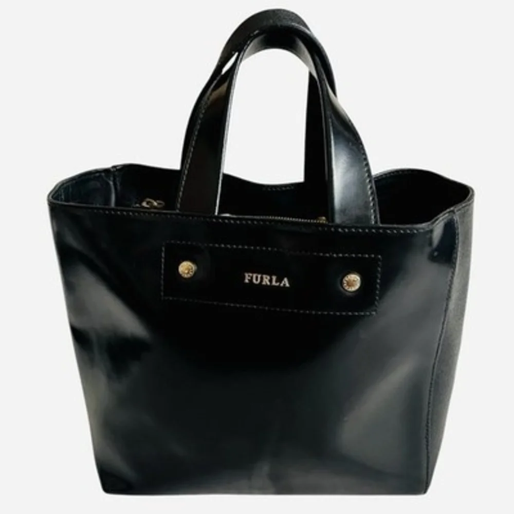 Authentic Furla Musa Black Patent Leather Medium Tote Handbag Gold Hardware VG - Picture 5 of 10